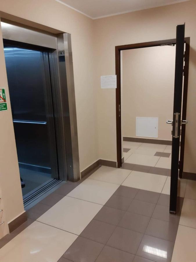 Miodowy Przy Plazy Apartment *