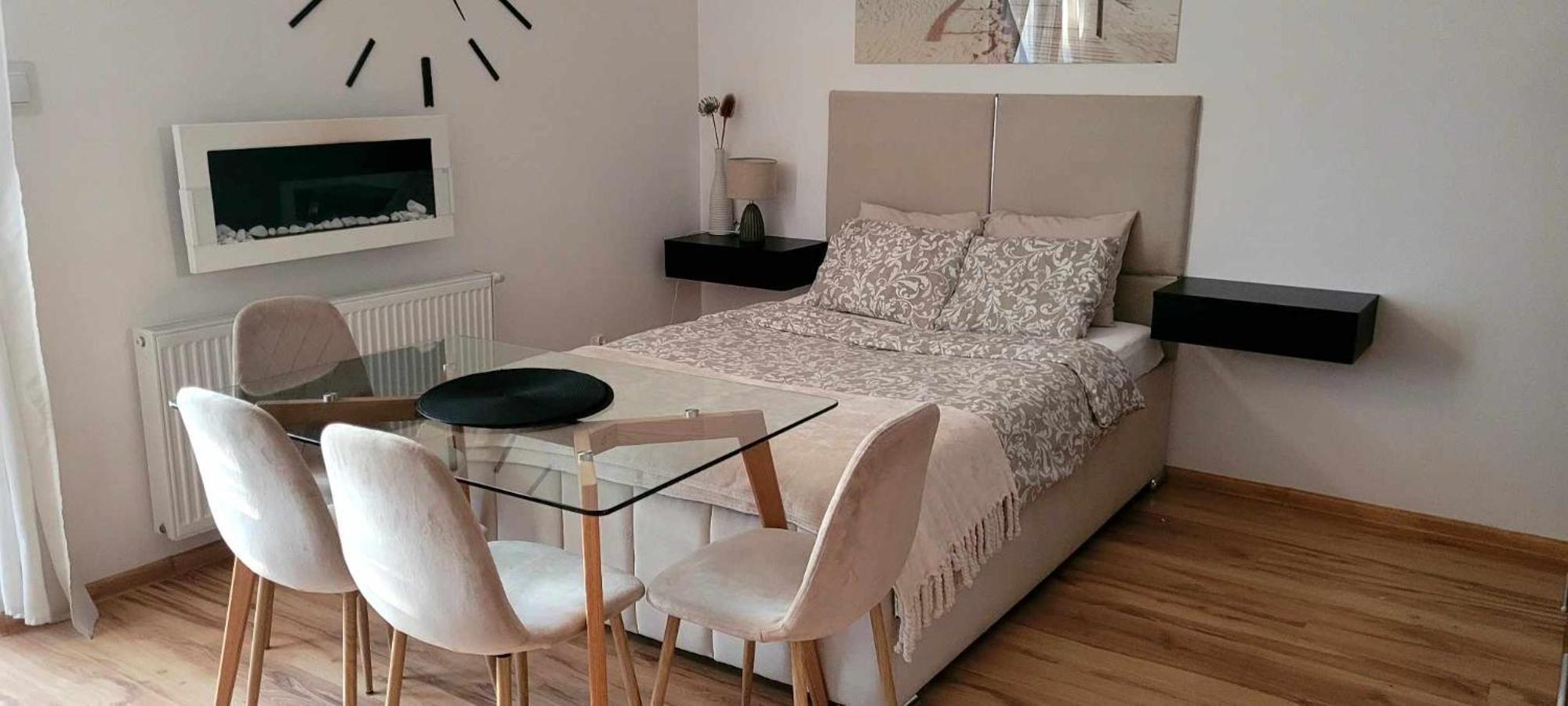 Miodowy Przy Plazy Apartment *