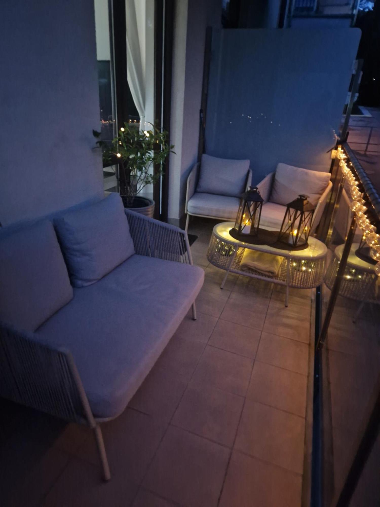 Miodowy Przy Plazy Apartment